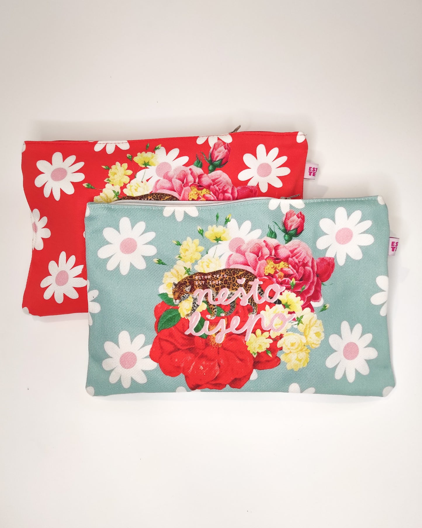 Nešto Lijepo Zipper Pouch In Red and Mint